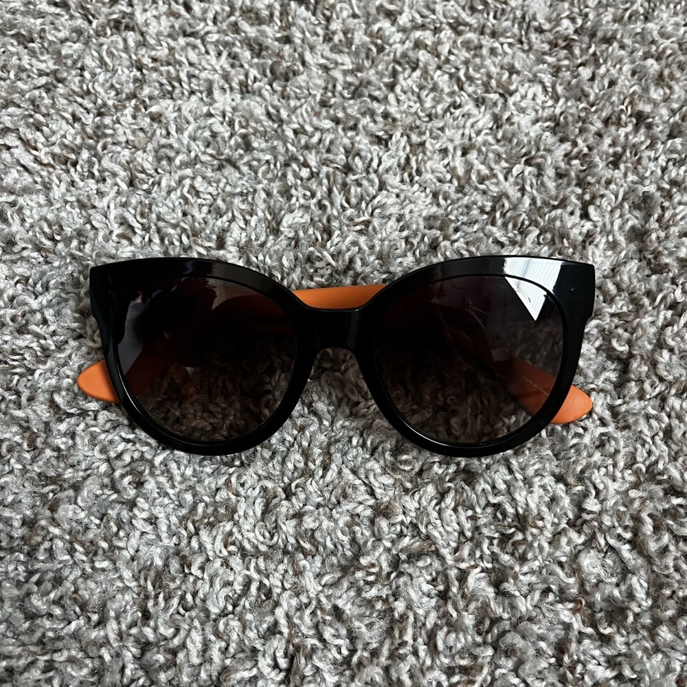 Havaianas Black Cat Eye Sunglasses with Orange Temples